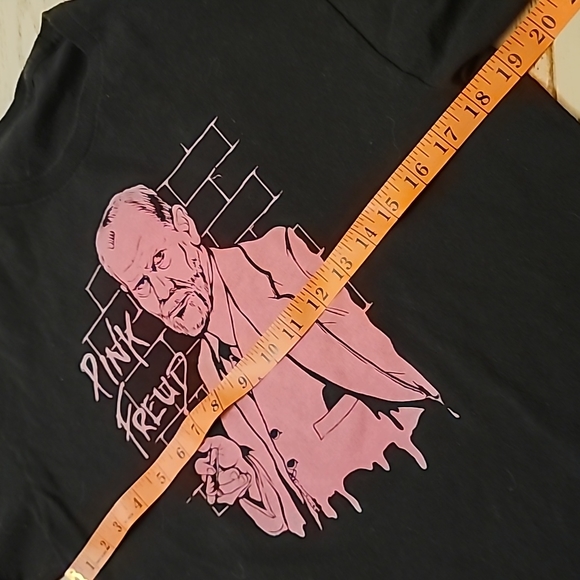 🩷Pink Freud Funny Pink Floyd The Wall satire tshirt mens S/M - Picture 5 of 6